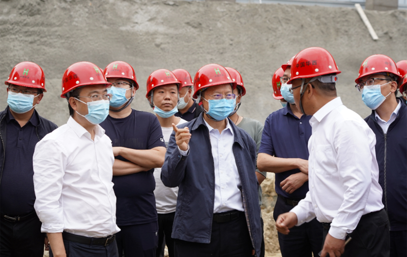 田文带队到泸定县、石棉县调研指导城乡住房和市政基础设施恢复重建工作